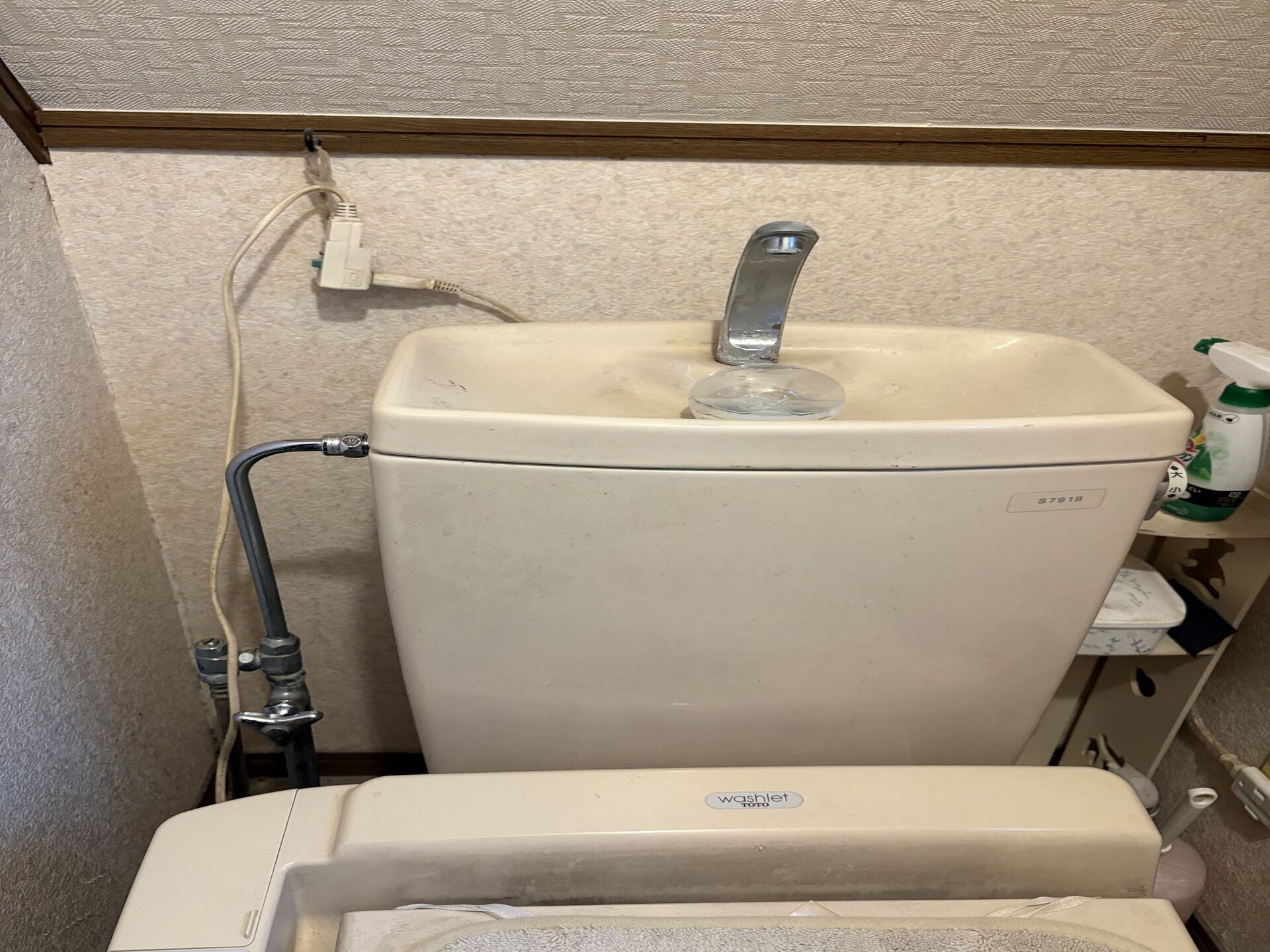 【松山市】ダイキン薄型エコキュート交換工事を行いました！