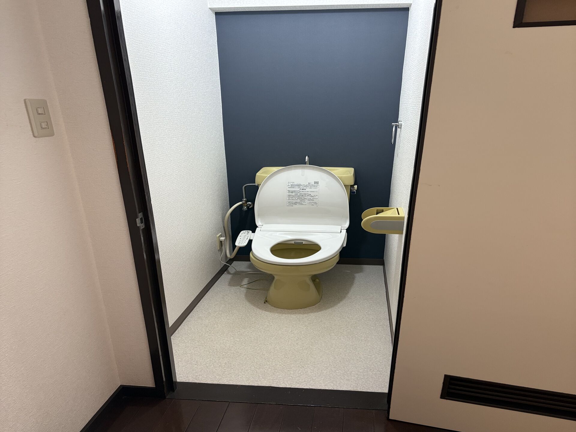 【松山市】ダイキン薄型エコキュート交換工事を行いました！