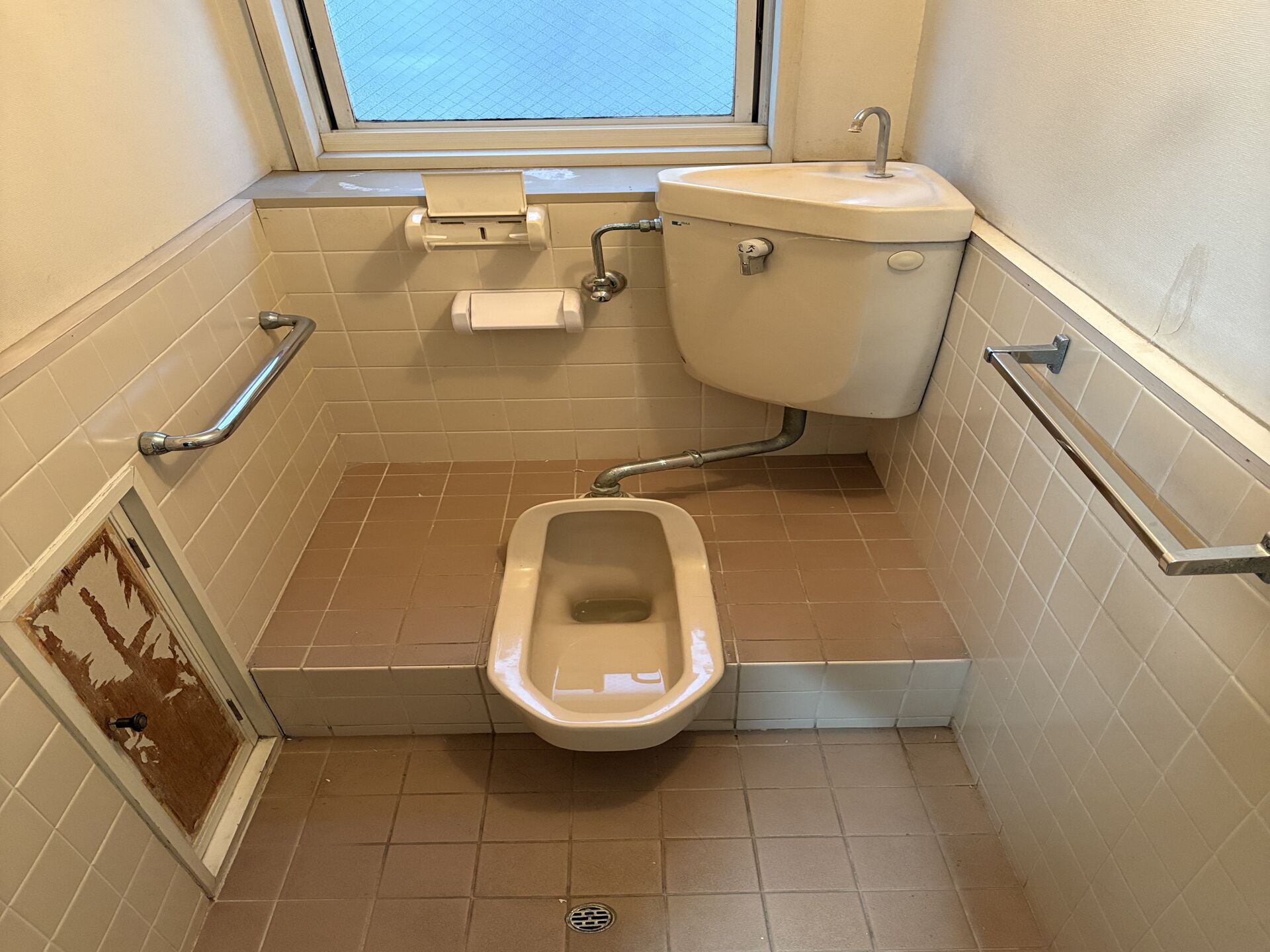 【松山市🚽】和式トイレから洋式トイレへリフォーム工事✨