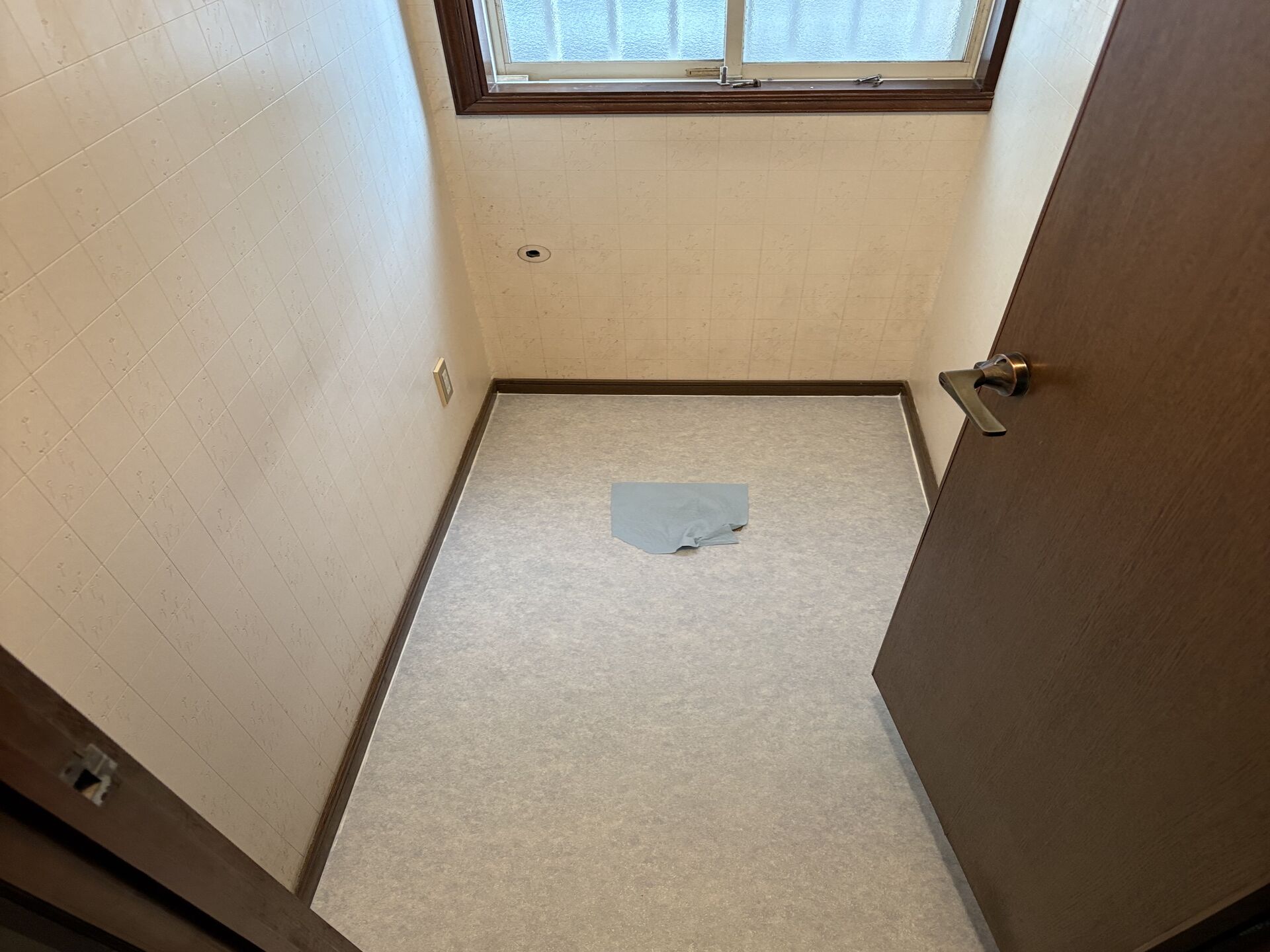 【松山市】ダイキン薄型エコキュート交換工事を行いました！