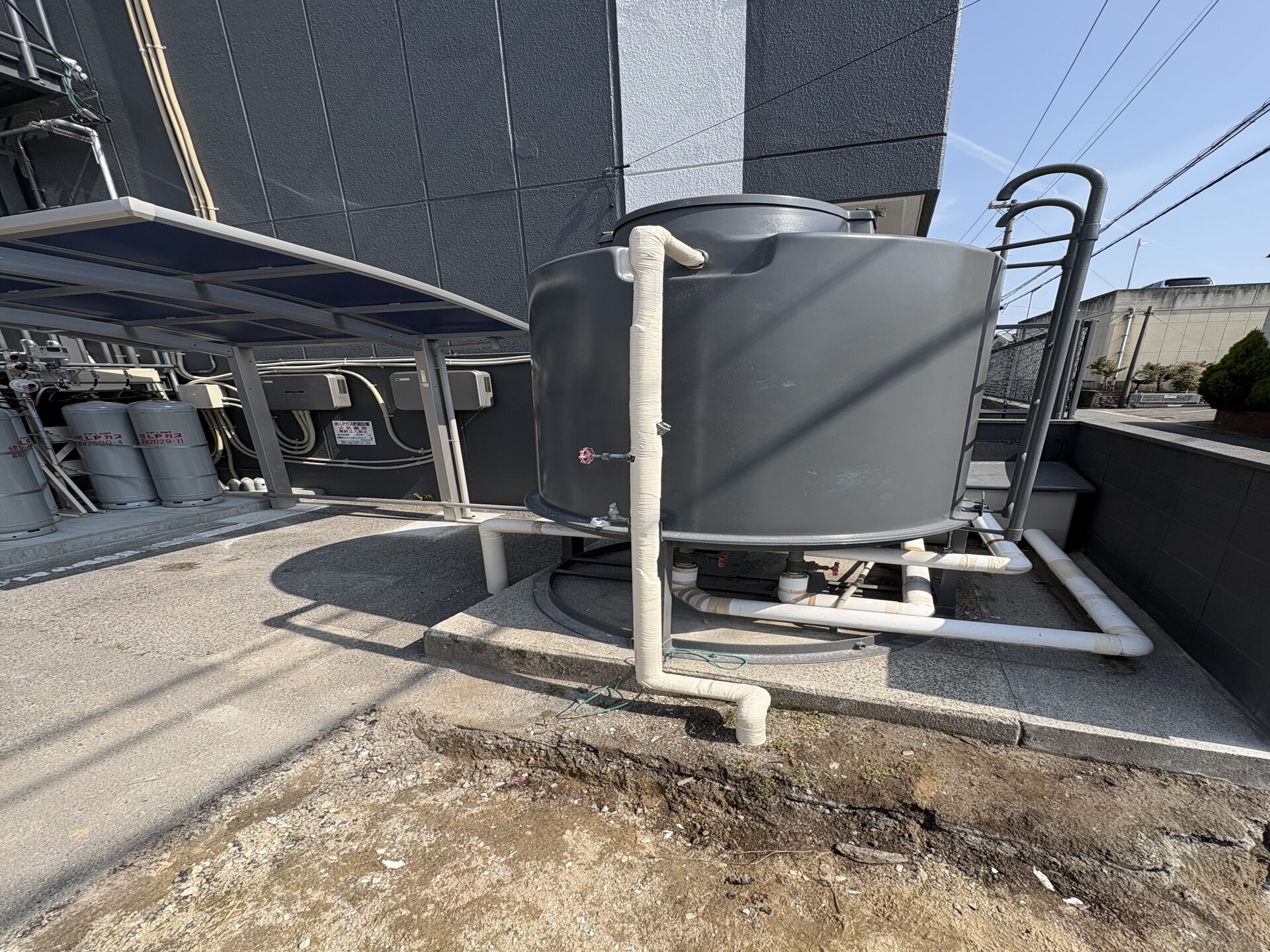 【松山市】ダイキン薄型エコキュート交換工事を行いました！